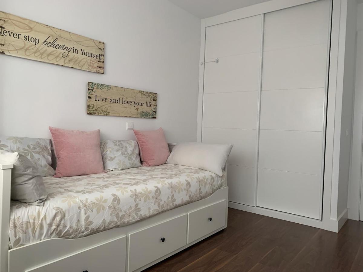 Chalet Con Piscina Privada A 25 Min De Madrid 아로요몰리노스 외부 사진